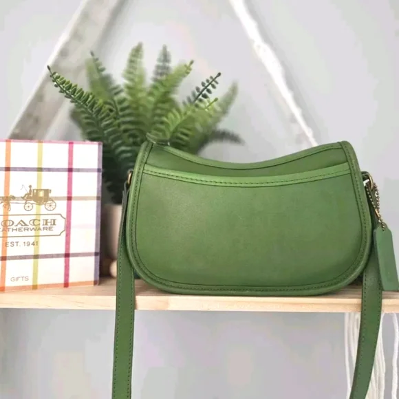 バッグ Vintage Coach Shoulder Bag Leaf Green Old Coach Ergo Flap Shopper Shoulder bag Leather Leaf Green